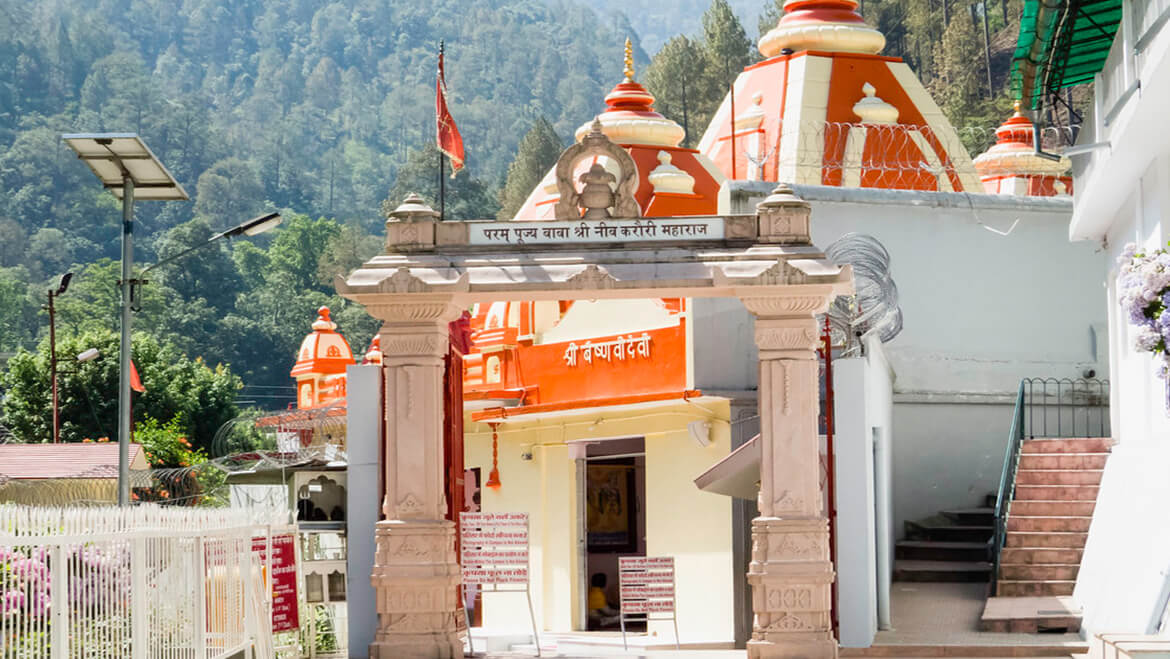 Kainchi Dham temple near Nainital