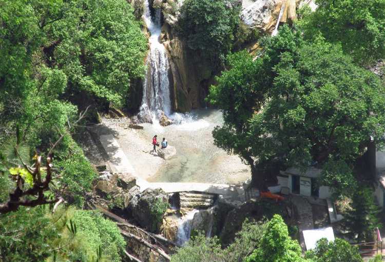 Bhatta Falls